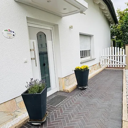 Casa Harmonia Ferienhaus- Ruhig Und Gemuetlich Am Pestalozzipark, Gesundbrunnen *