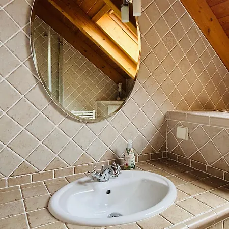 Apartament Casa Harmonia Ferienhaus- Ruhig Und Gemuetlich Am Pestalozzipark, Gesundbrunnen