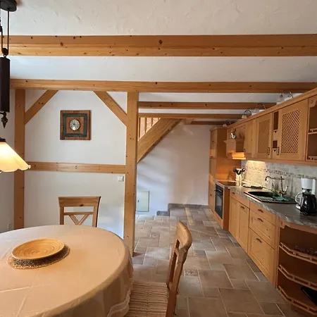 Apartment Casa Armonia Halle- Ruhige Am Pestalozzipark Und Gesundbrunnen