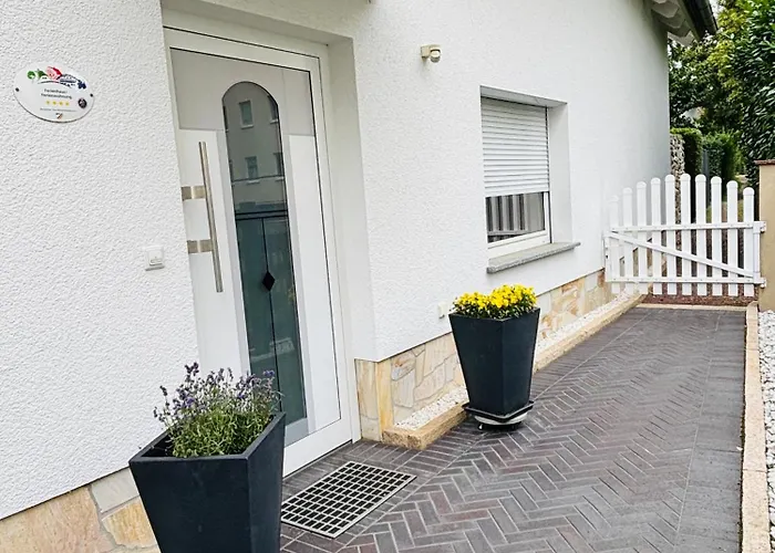 Casa Armonia Halle- Ruhige Am Pestalozzipark Und Gesundbrunnen *